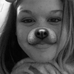 Meet your Posher, Abigail